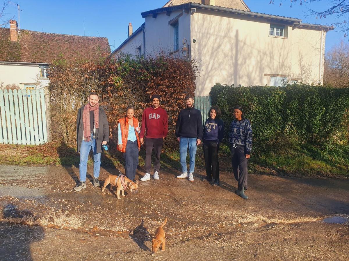 Bed & Breakfast Ferme Equestre & D'hotes Gateau Stables Proche Guedelon
